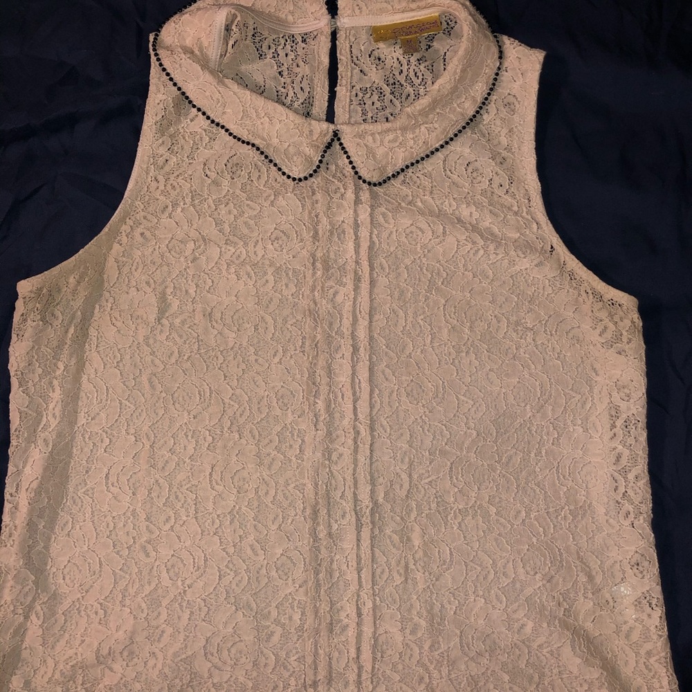 Vera Wang Casual Blouse